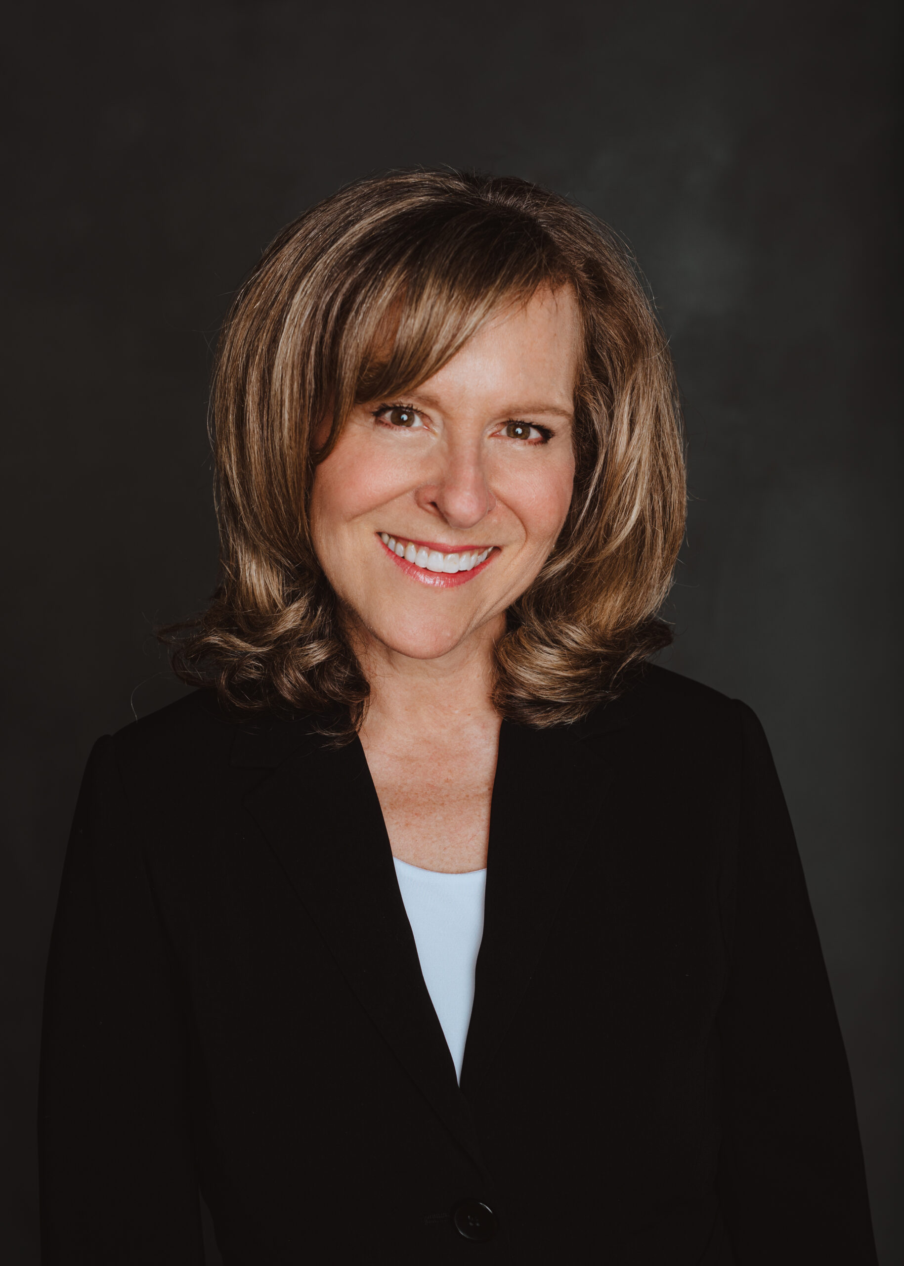 019A2311-Edit-Edit Wendy Alderdice - Human Resources Leader - CHRO - Principal at OutPerform HR